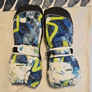 Kids Mittens - Blue and Green